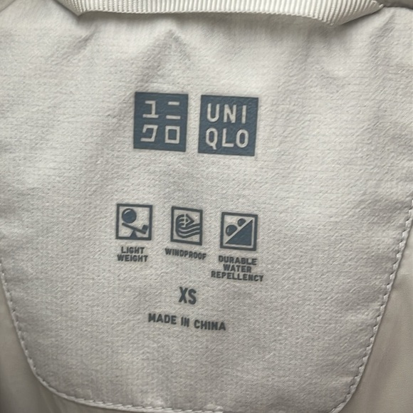 🆕 UNIQLO Uniqlo Light Gray Mens Puffer Winter Jacket Size XS - Picture 4 of 5